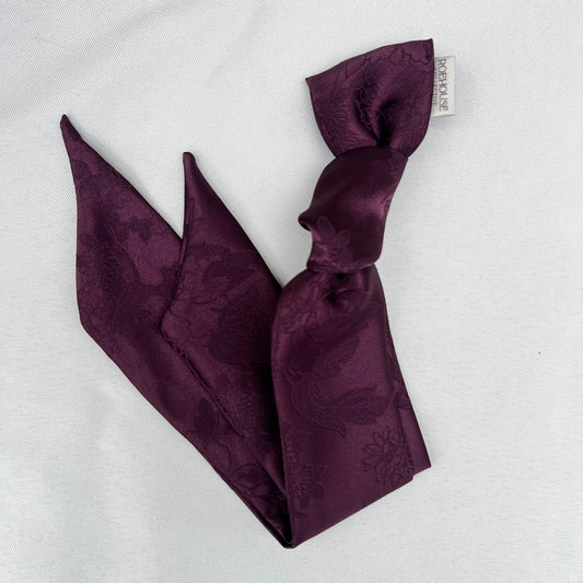 Plum Jacquard Slim Scarf