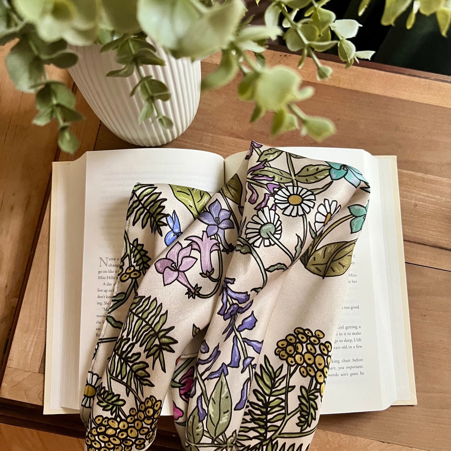 Charlotte Square Scarf
