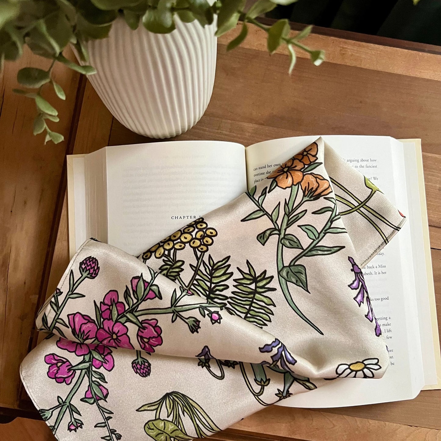 Charlotte Square Scarf